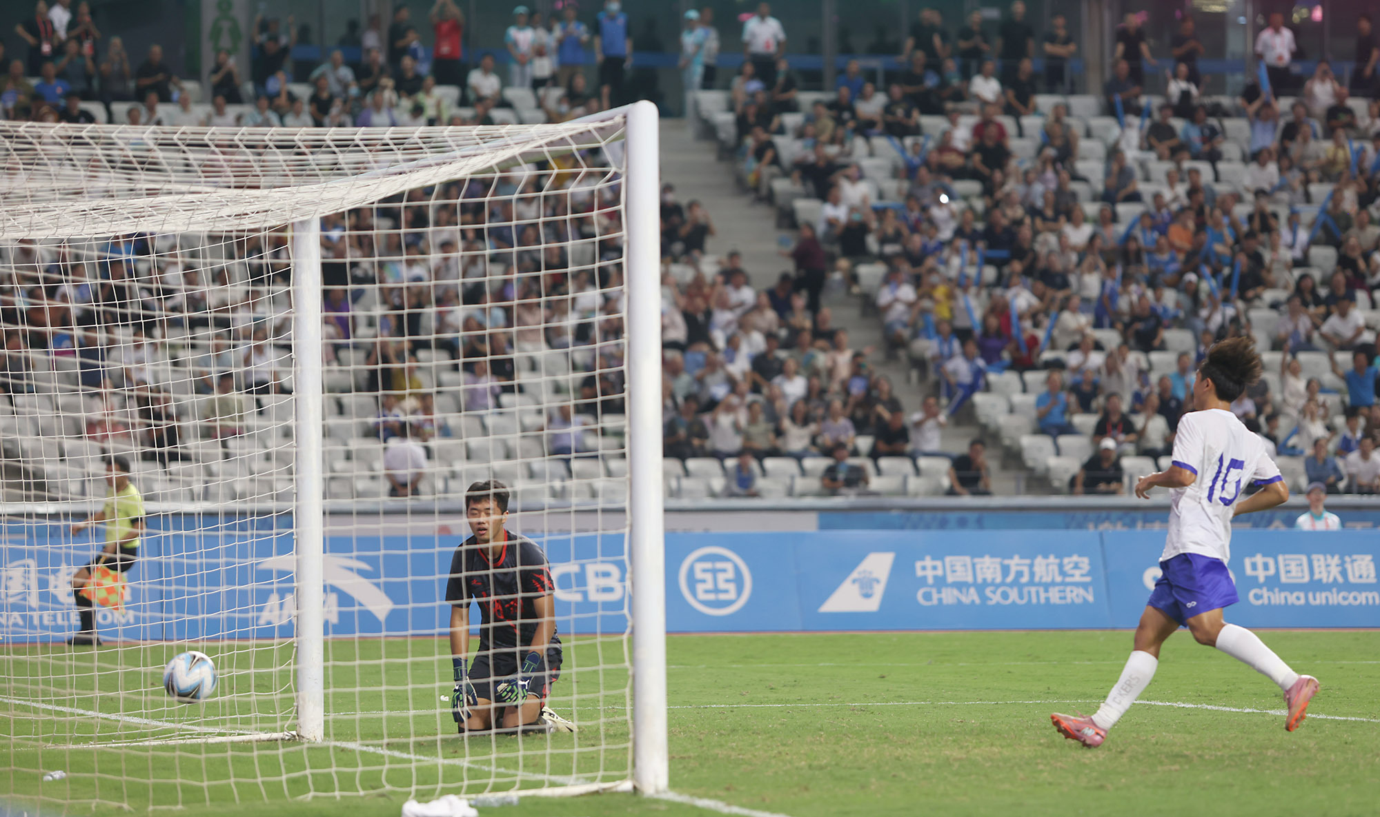 将与辽宁队 将与辽宁队