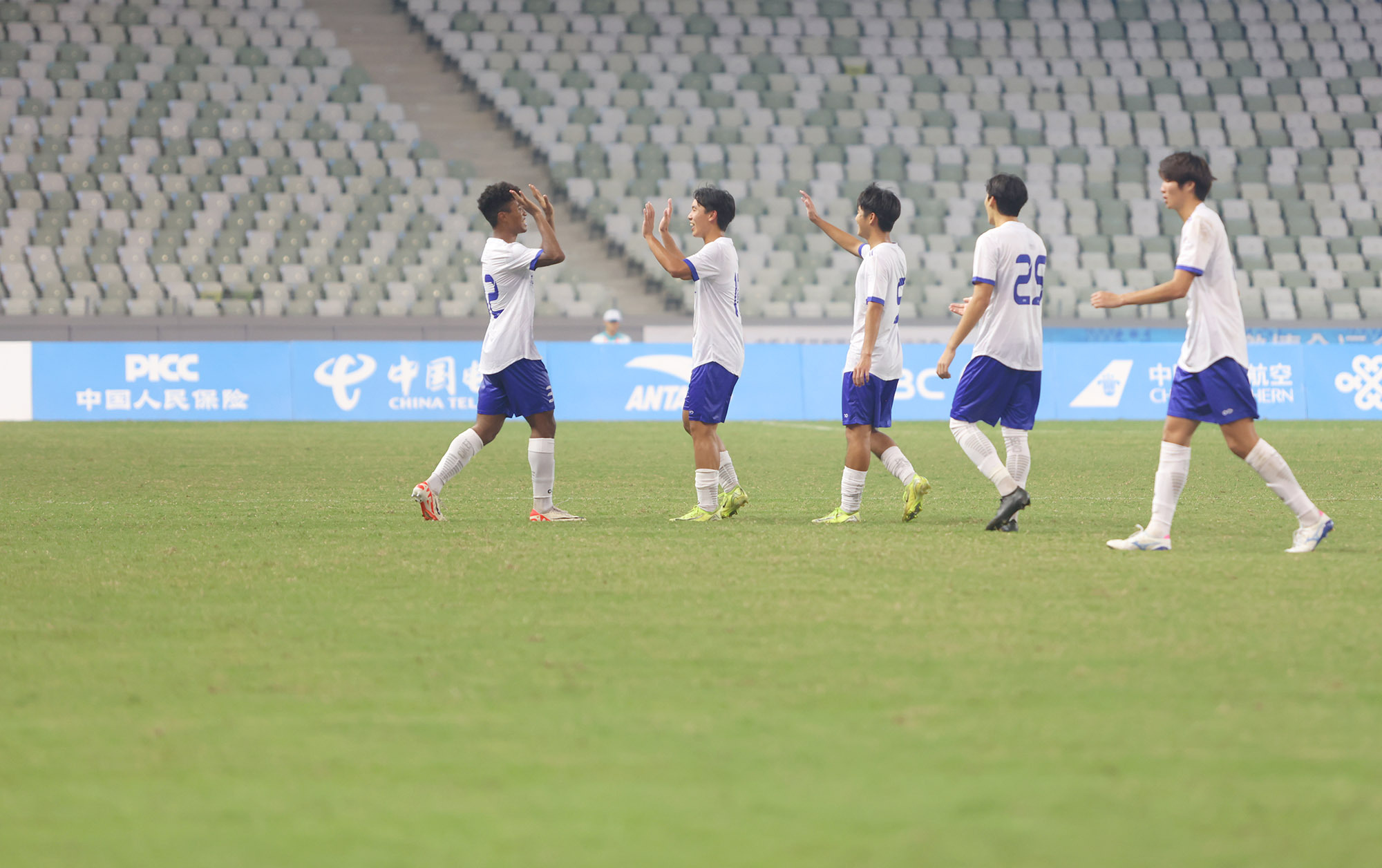 cx, 争小组第一, 广东队将与 cx, 争小组第一, 广东队将与