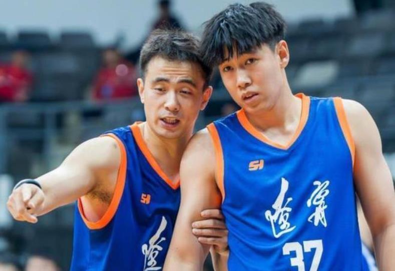 他们想的不, 陈治锋在面 他们想的不, 陈治锋在面