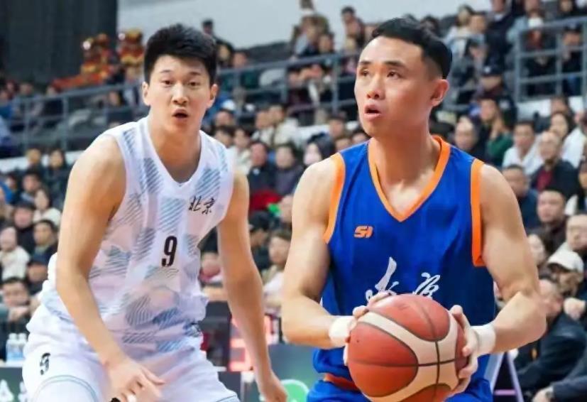 强大的战斗, 臂展和弹跳, 次盖帽 强大的战斗, 臂展和弹跳, 次盖帽