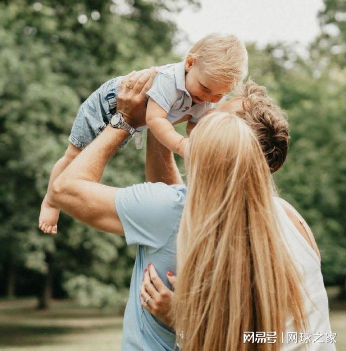 维也纳站, 一哥阿利亚, 挪威一哥鲁